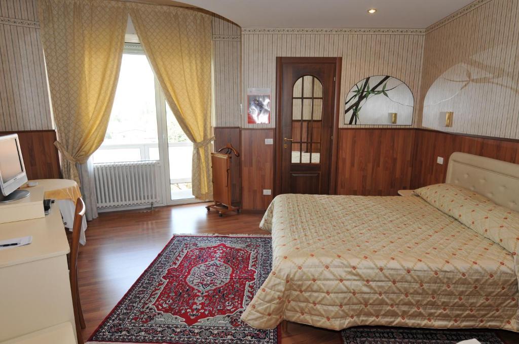 Hotel Fossati Triuggio Oda fotoğraf